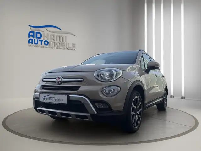 Fiat 500X Cross Plus/NAVI/KLIMA/SHZ/1.HAND/8-FACH!