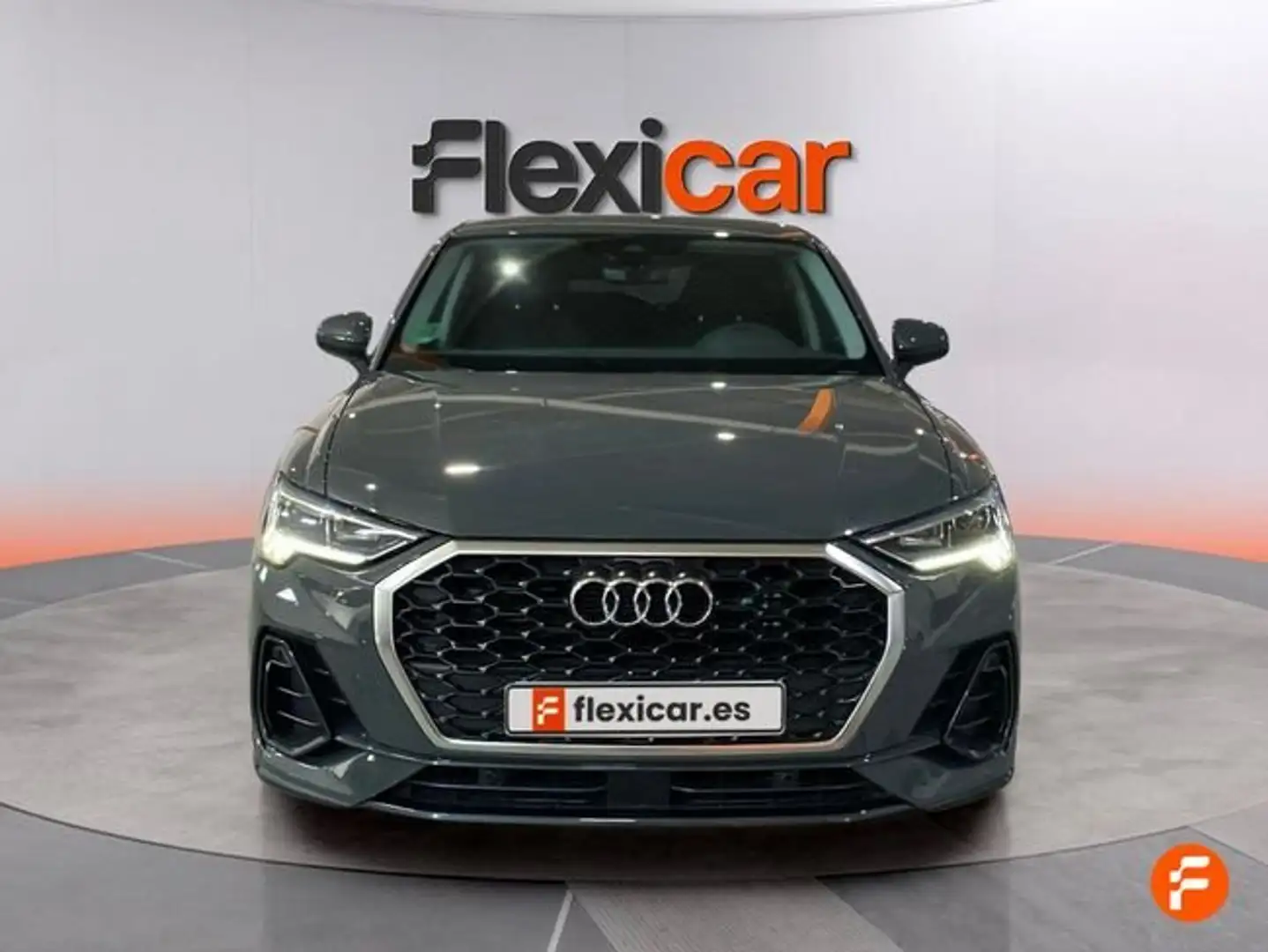 Audi Q3 35 TDI Advanced S tronic 110kW Gris - 2
