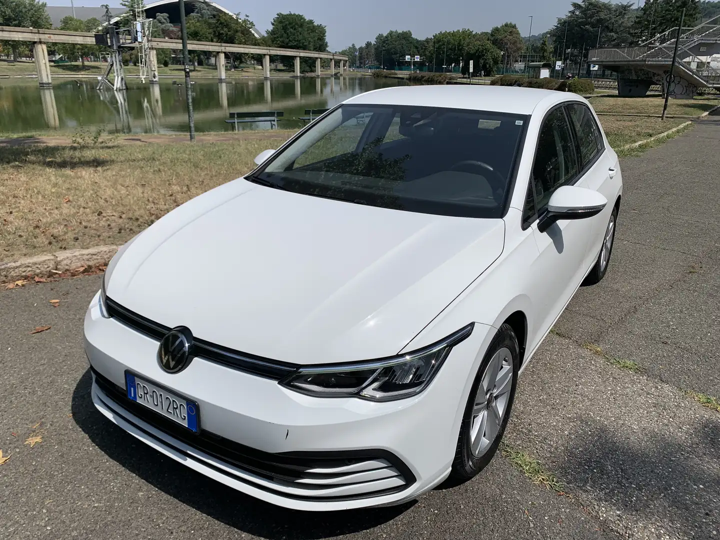 Volkswagen Golf Golf 1.0 tsi evo Life 110cv Bianco - 2