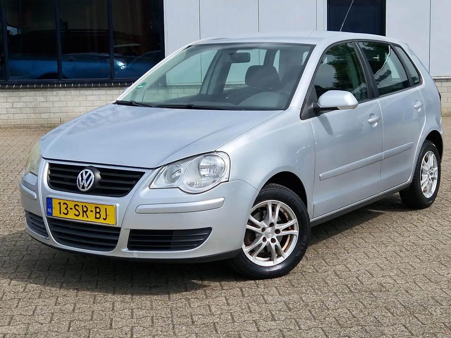 Volkswagen Polo 1.4-16V Turijn AIRCO TREKHAAK Grijs - 2