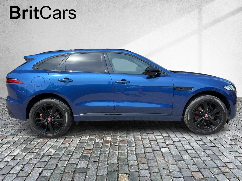 Jaguar F-Pace D300 R-Dynamic Black ACC CAM DynLicht LED — photo 6