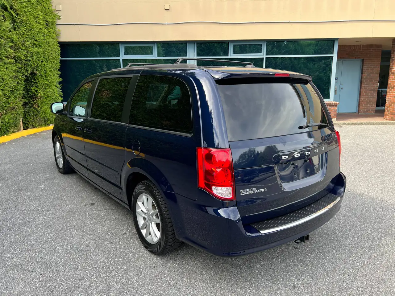 Dodge Grand Caravan снимка Dodge Grand Caravan