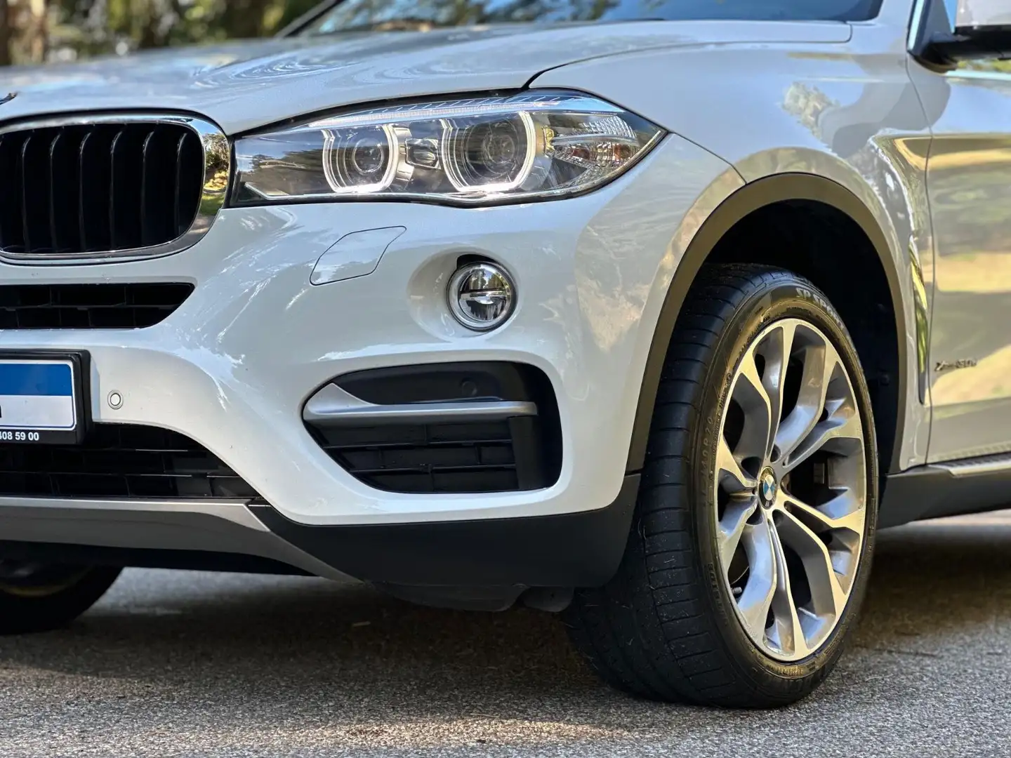BMW X6 Baureihe X6 xDrive 30 d Weiß - 2