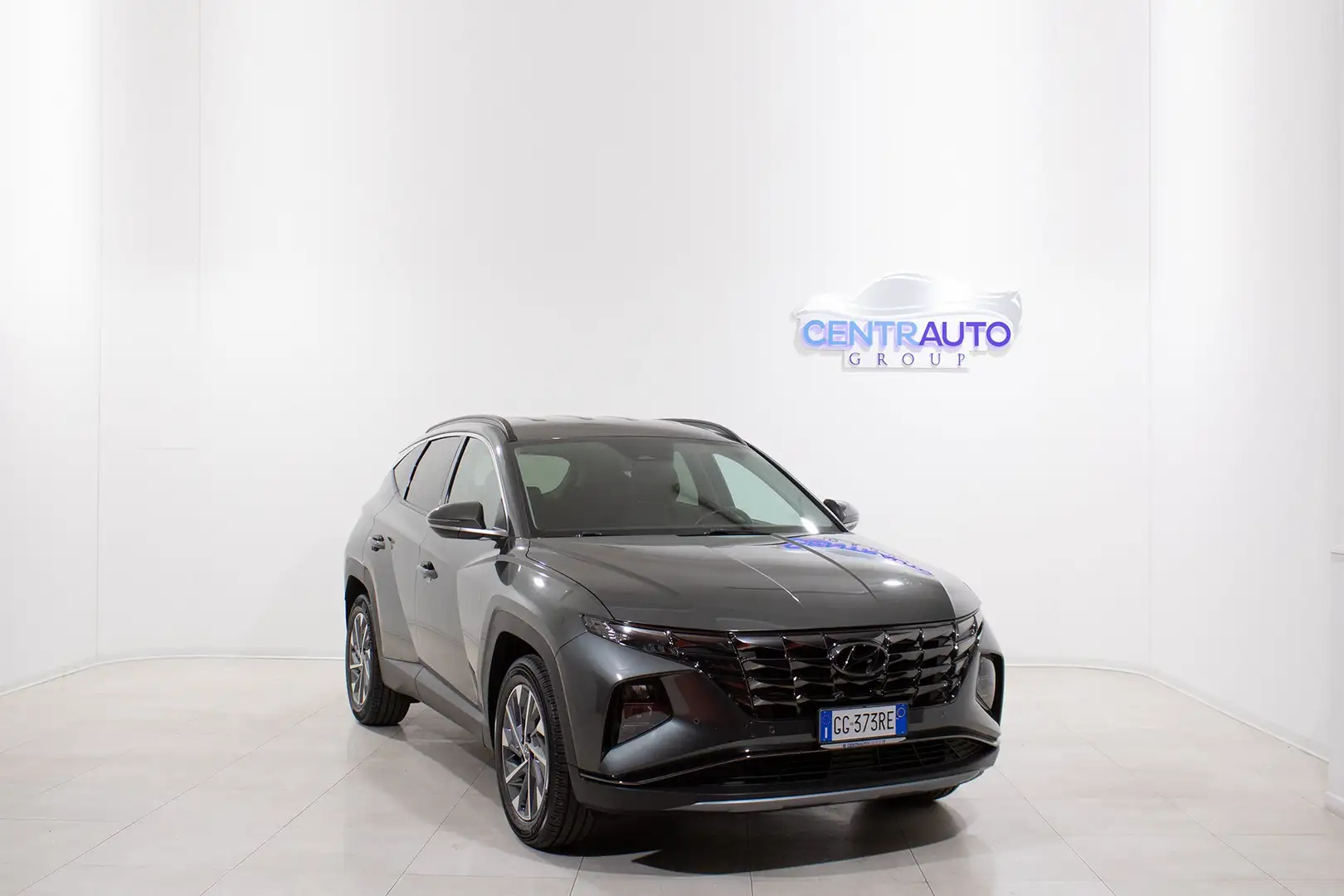 Hyundai TUCSON 1.6 CRDi 115cv 2WD XLINE *WIRELESS CHARCHING* Grigio - 1