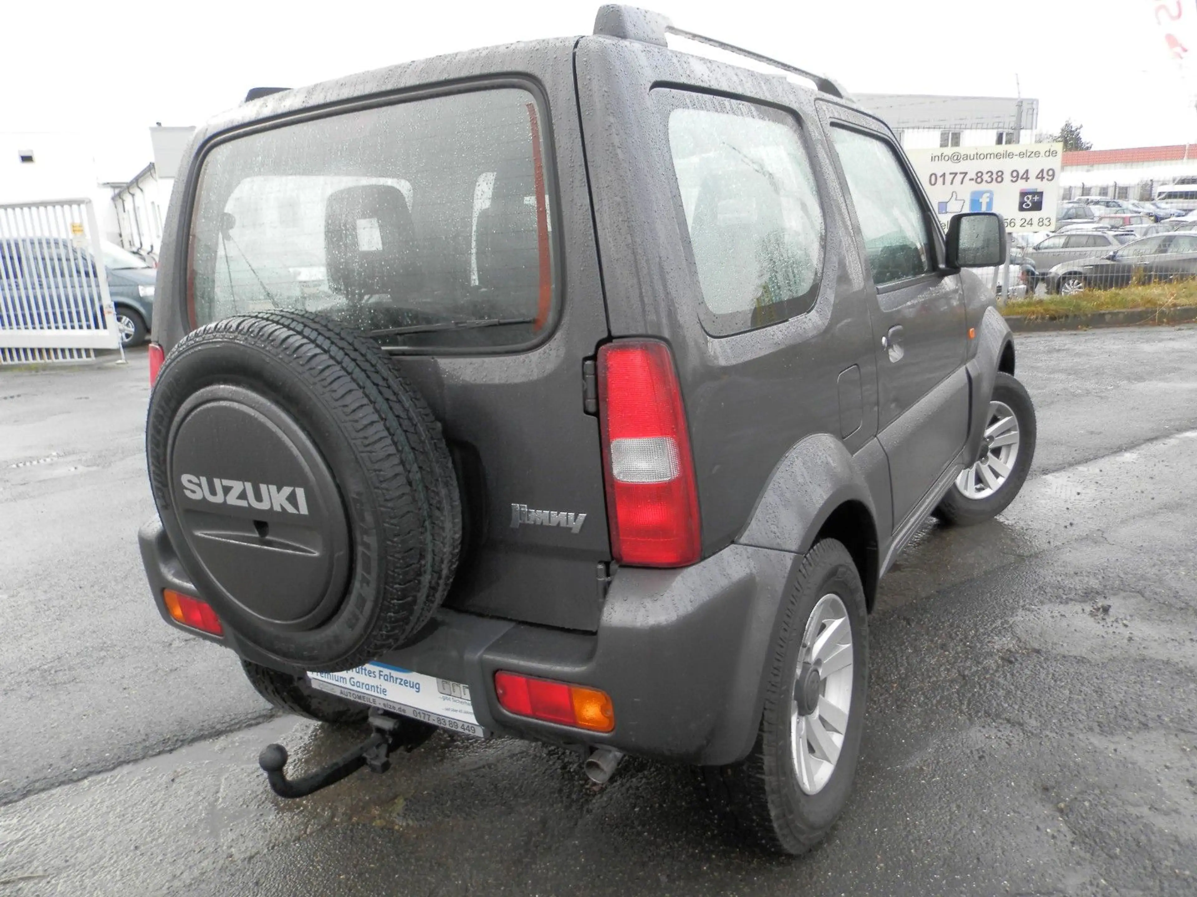 Suzuki Jimny Style Lim.*NR.8*Klima*Leder*AHK*ALU* — photo 7