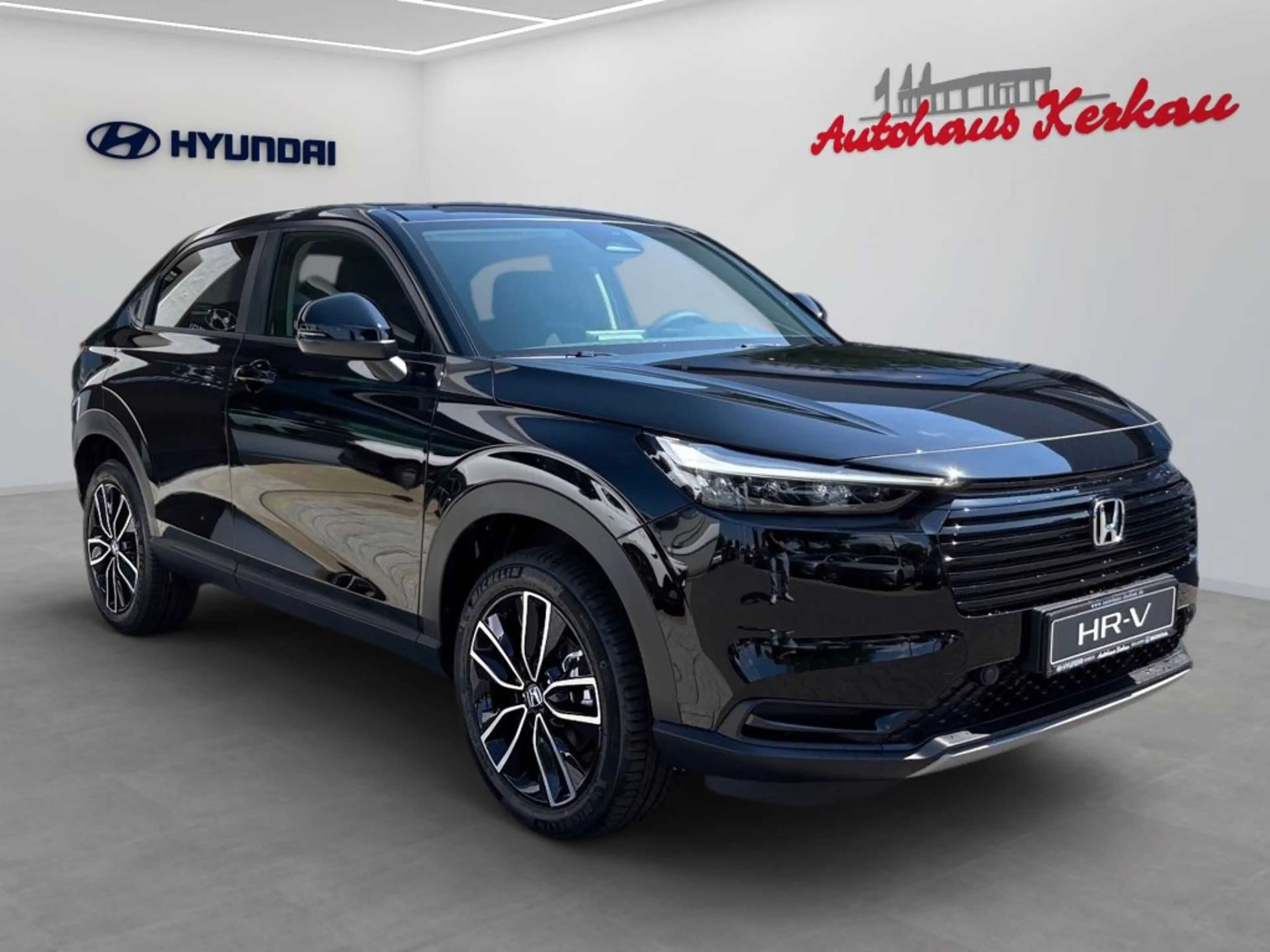 Honda HR-V e:HEV 1.5 i-MMD Hybrid Elegance (RV/RV) — photo 2