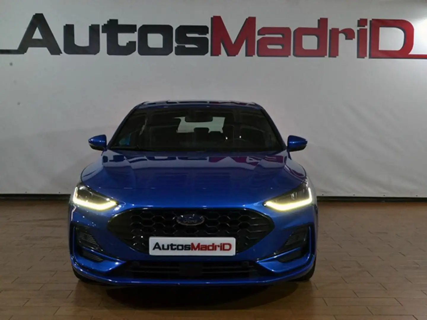 Ford Focus 1.0 Ecoboost MHEV 92kW ST-Line Bleu - 2
