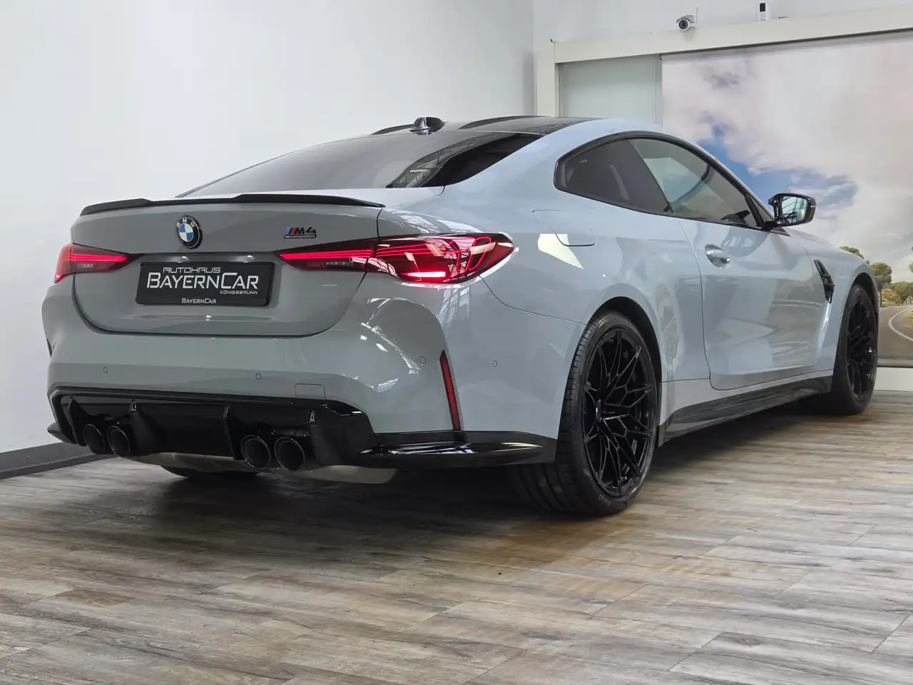 BMW M4 xDrive Competition Sitzlüft ACC 360° Carbon 7