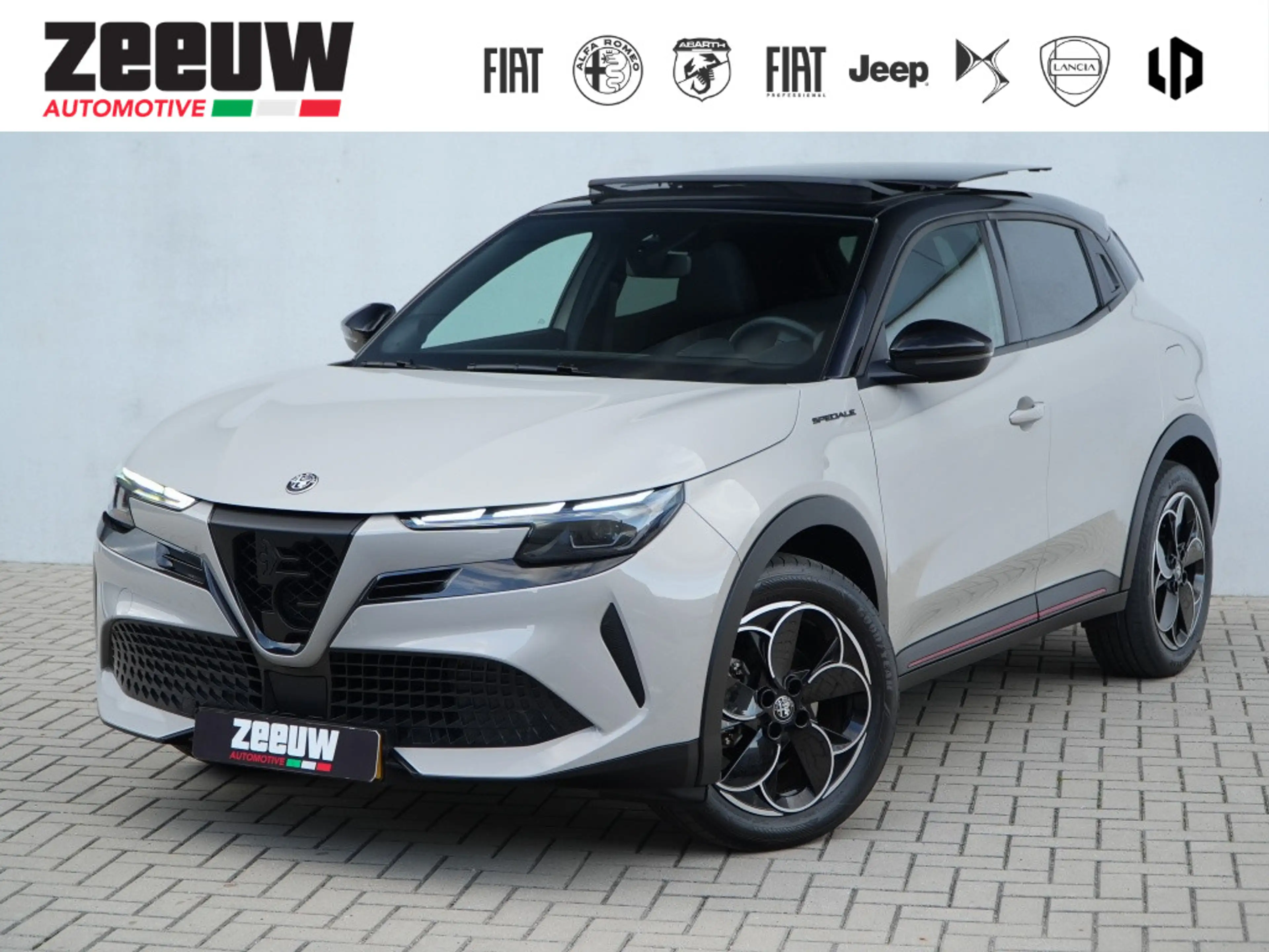 Alfa Romeo Junior Elettrica Speciale 54 kWh | Schuifdak | Carplay |