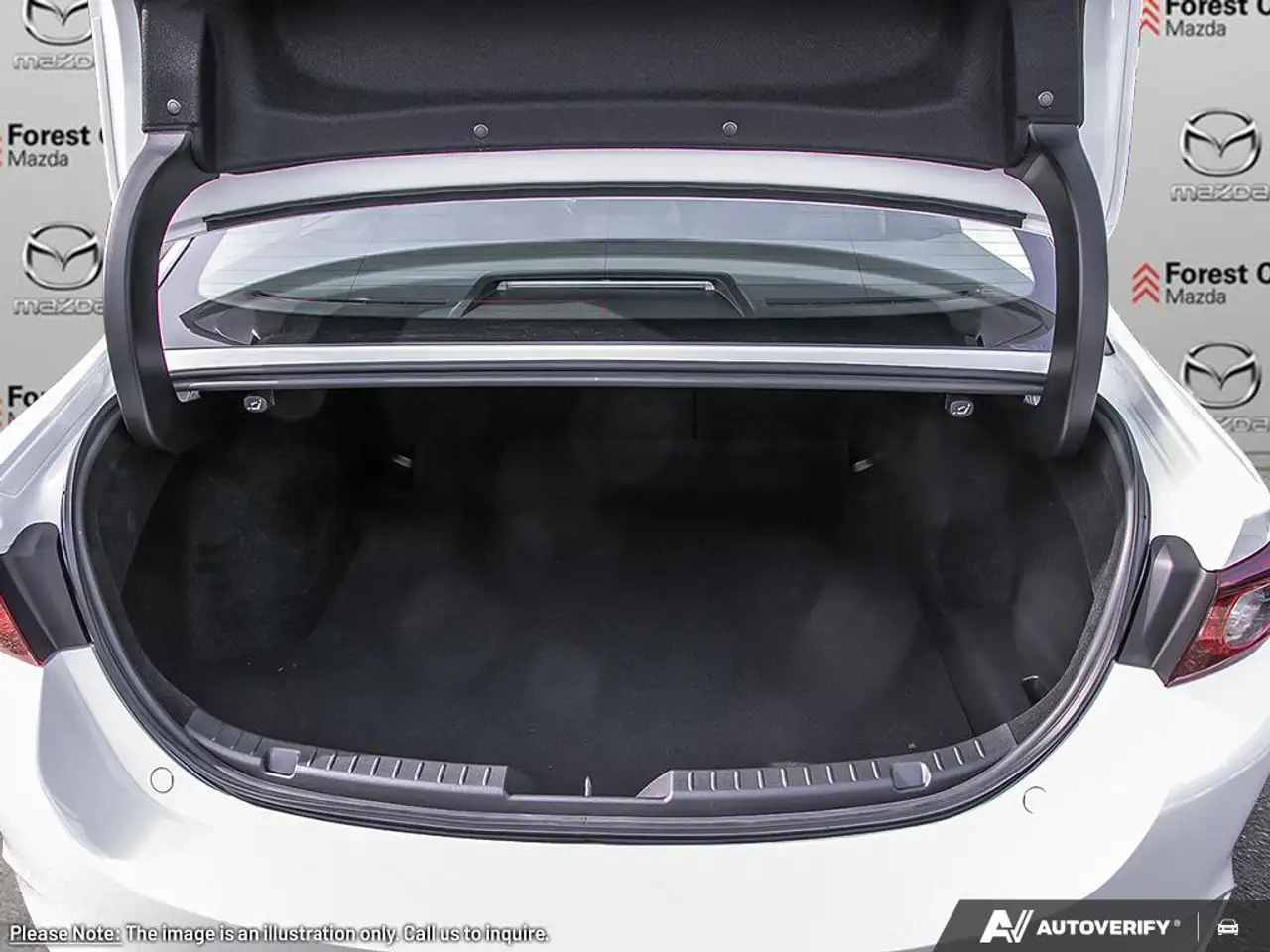 Mazda 3 снимка Mazda 3