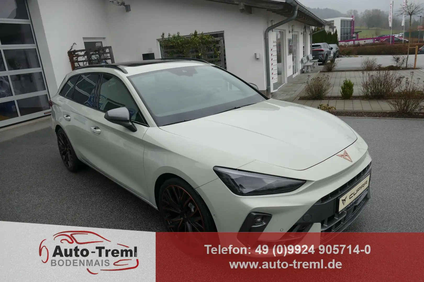 CUPRA Leon VZ 2.0 TSI DSG 4Drive 333 PS Facelift AHK 19"Mi... Gris - 1