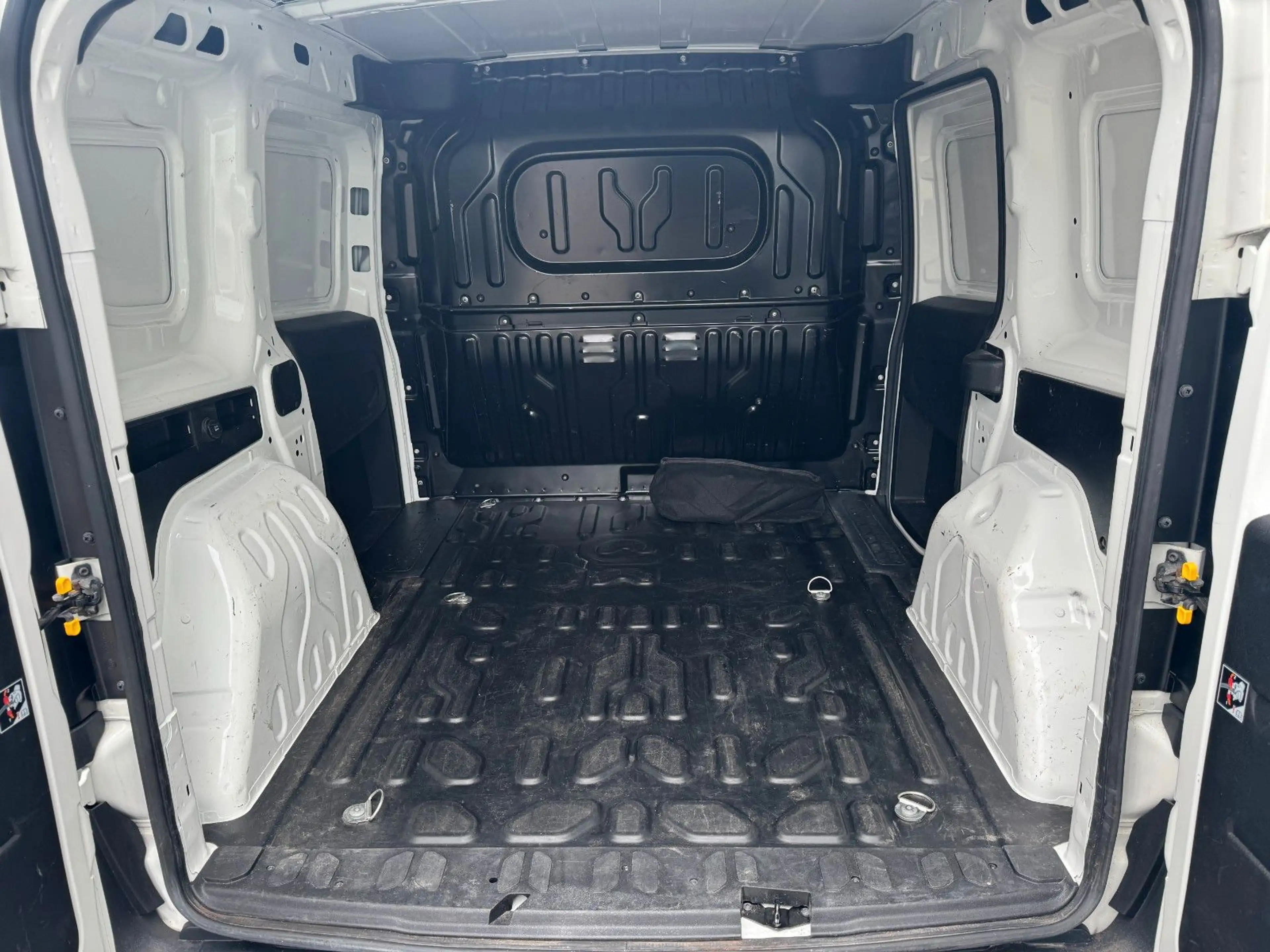 Fiat Doblo SX Kasten *TÜV NEU*CARPLAY*TEMPOMAT — photo 7