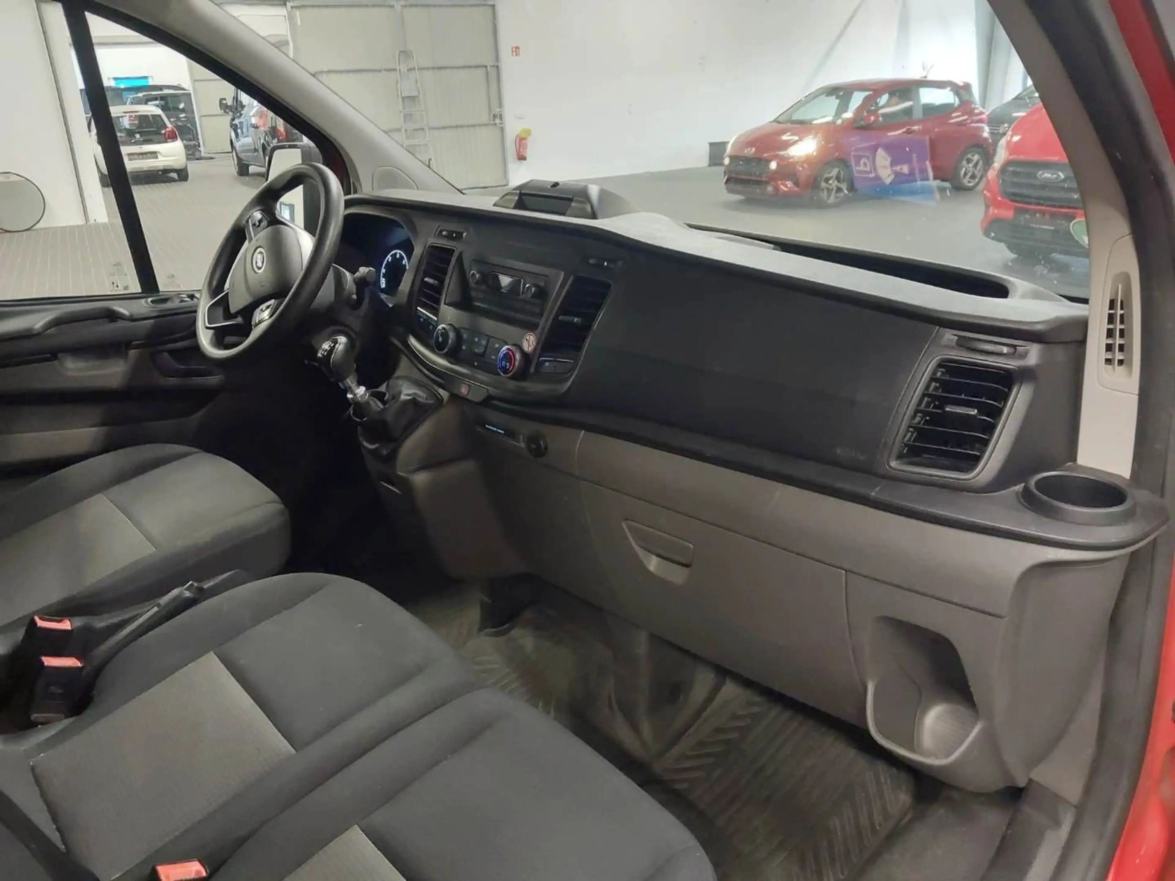 Ford Transit Custom Kasten 280 L1 — photo 11