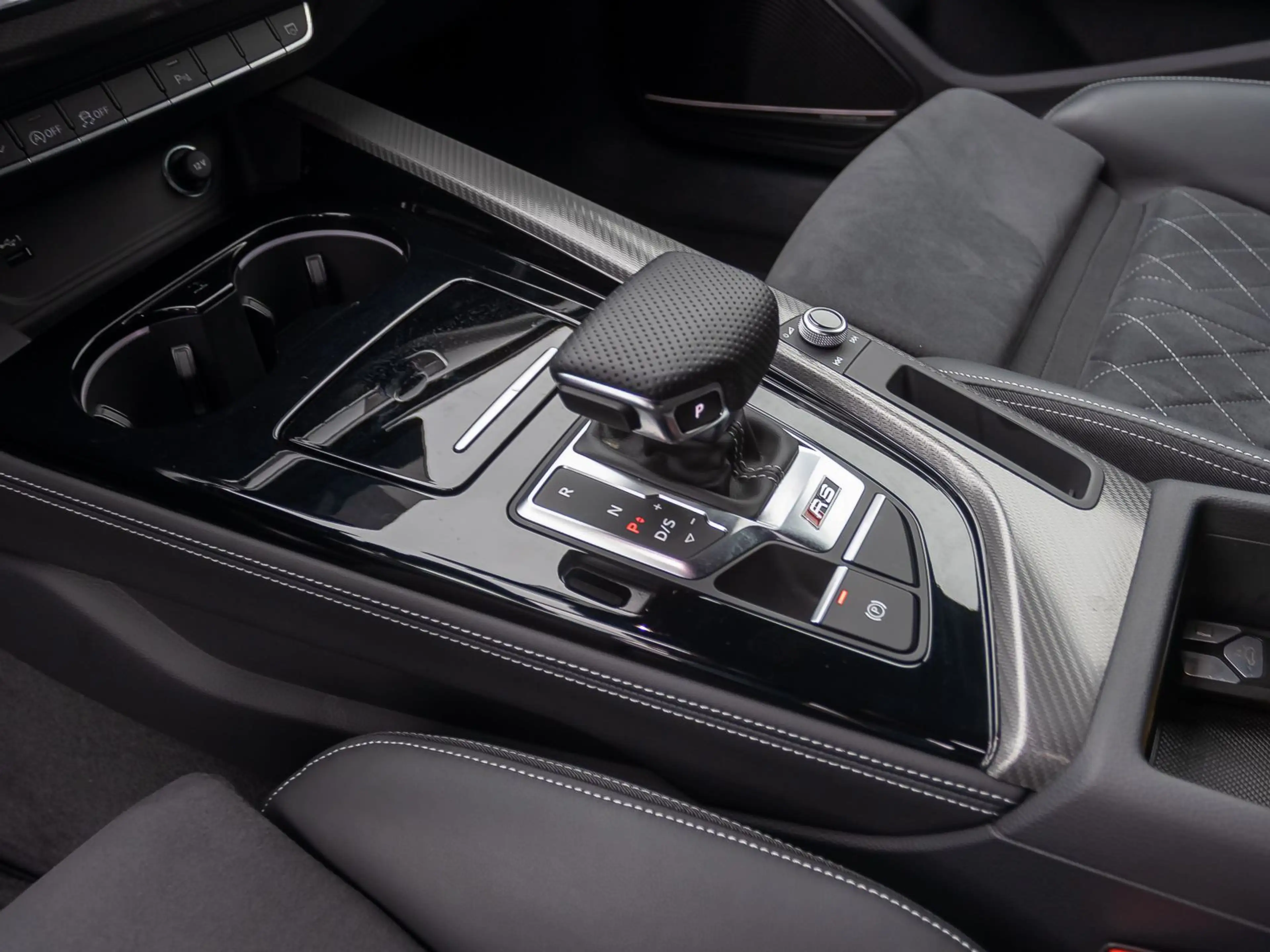 Audi RS4 RS4 Avant Navi Matrix ACC B&O CarPlay EPH — photo 18