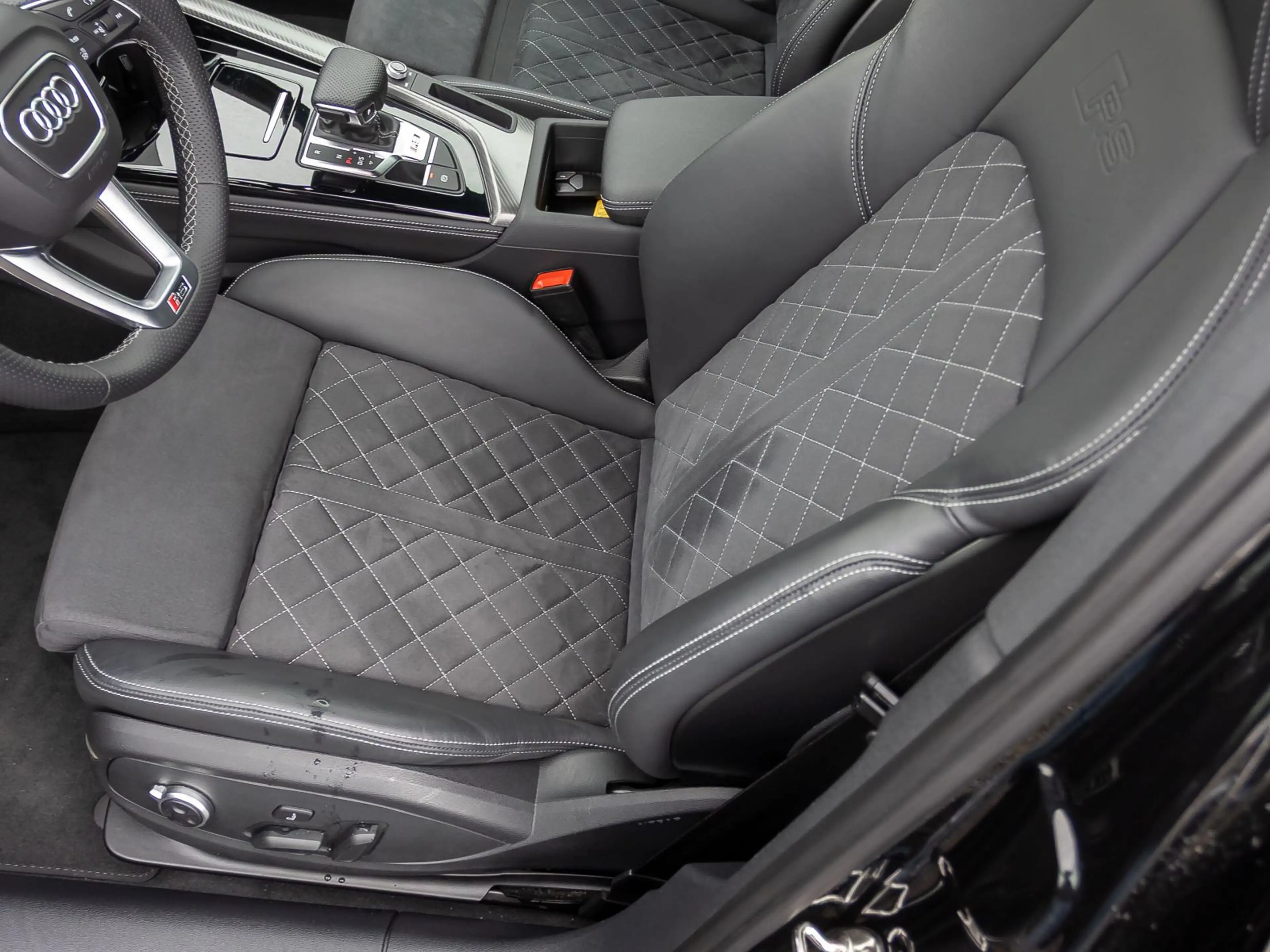 Audi RS4 RS4 Avant Navi Matrix ACC B&O CarPlay EPH — photo 13