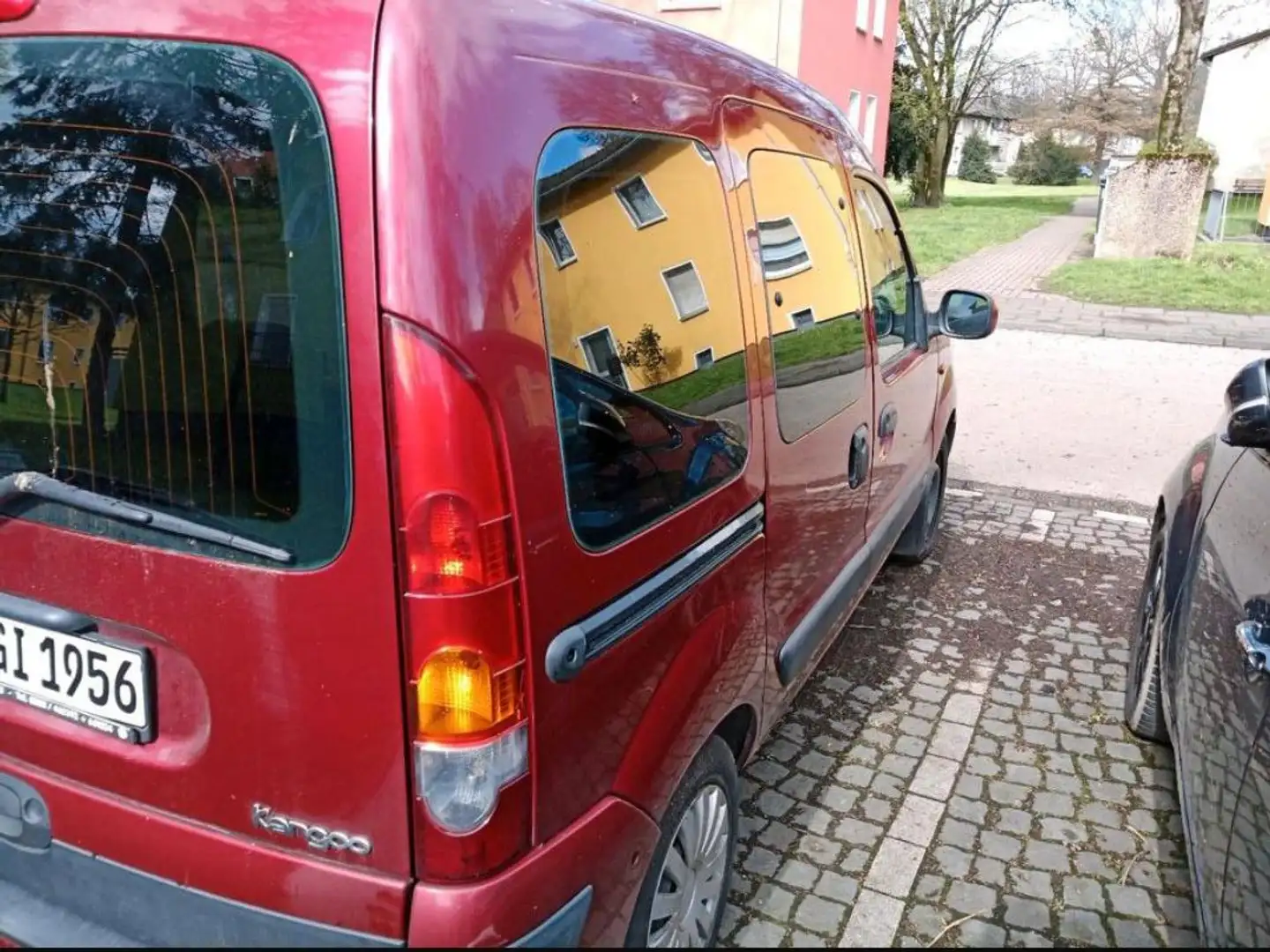 Renault Kangoo Rood - 1