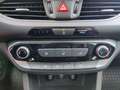 Hyundai i30 T-GDi 100 Classic Plus Rot - thumbnail 18