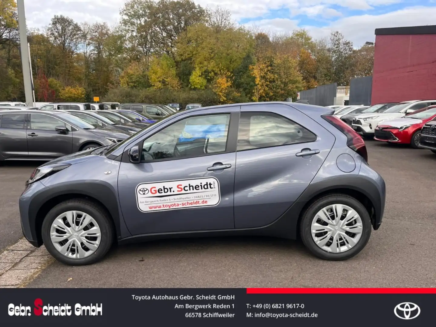 Toyota Aygo X Play 1.0 VVT-i EU6 Android Auto Apple CarPlay Rück Grigio - 2