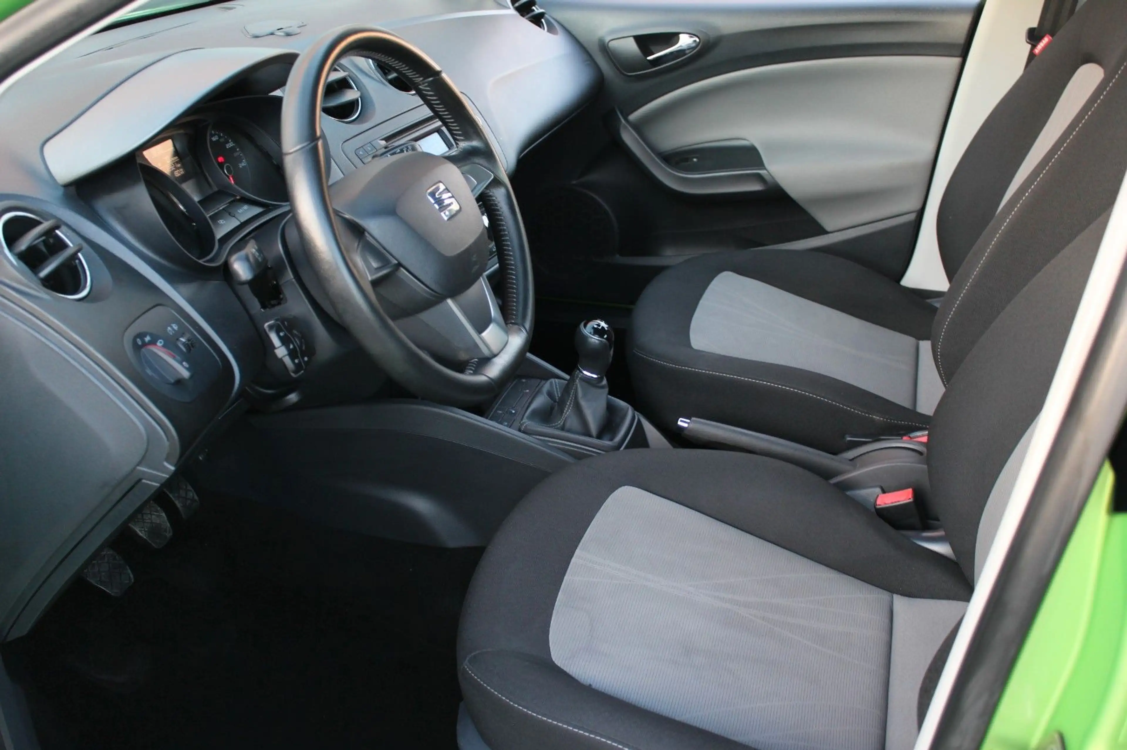 SEAT Ibiza 1.2 TSI Style Salsa | Klimaauto | SHZ — photo 9