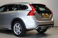 Volvo V60 Cross Country 2.0 D4 Summum ✅ SCHUIFDAK ✅ ADAP.CRUISE ✅ AFN.TREK Gris - thumbnail 11