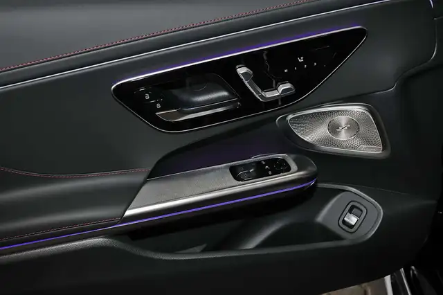 Mercedes-Benz CLE view 12
