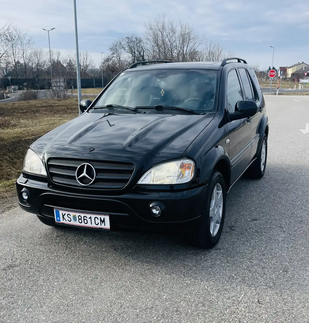 Mercedes-Benz ML 55 AMG Aut. Negro - 1