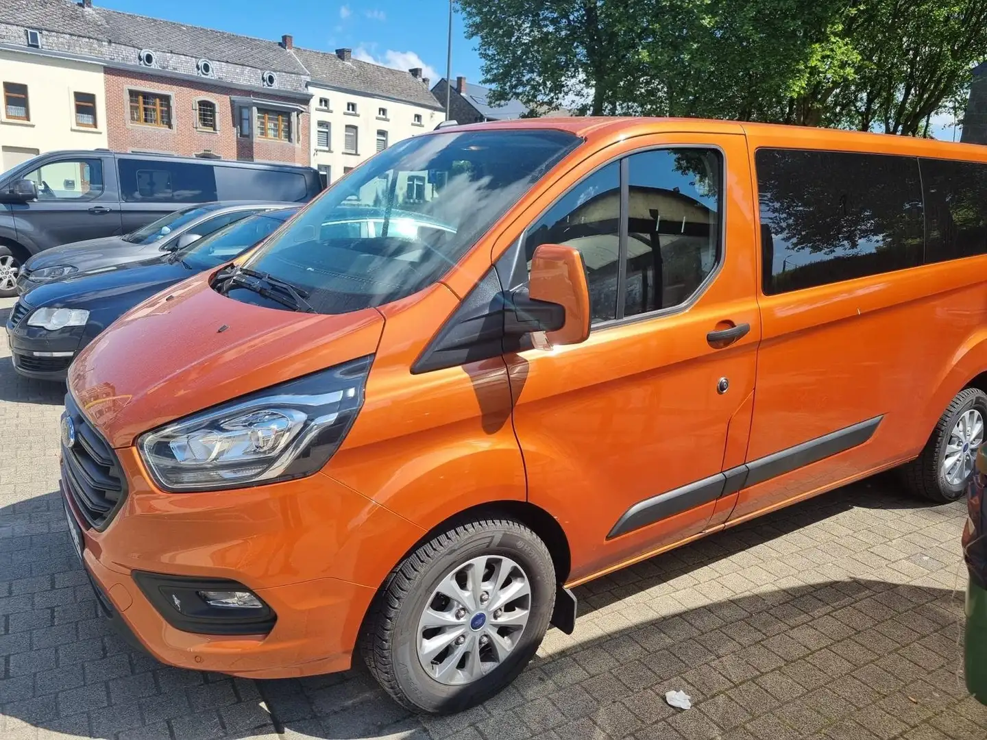 Ford Transit Custom 2.0 TDCi L2H1 Gps attache rem Pret a immatriculer Oranje - 1