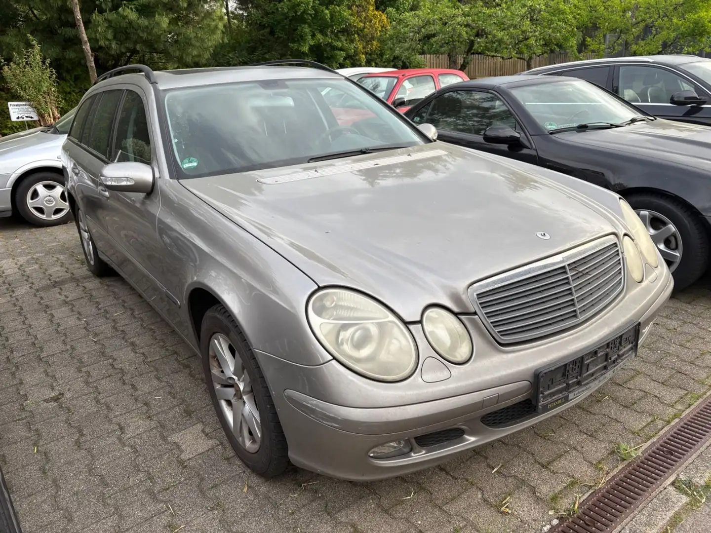 Mercedes-Benz E 200 E -Klasse T-Modell E 200 T Kompressor Silber - 2