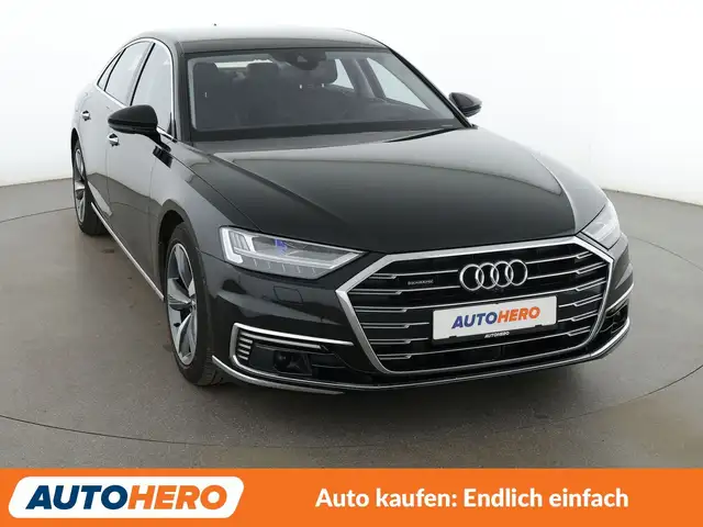 Audi A8 view 8