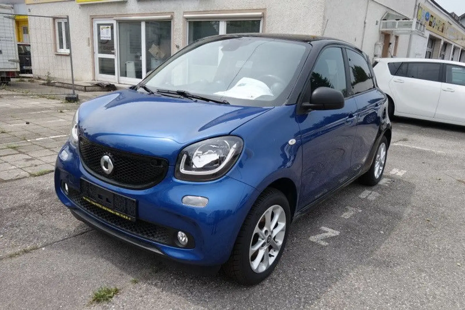 smart forFour Basis 52kW Klima Alufelgen So/Wi Euro 6 Blau - 1