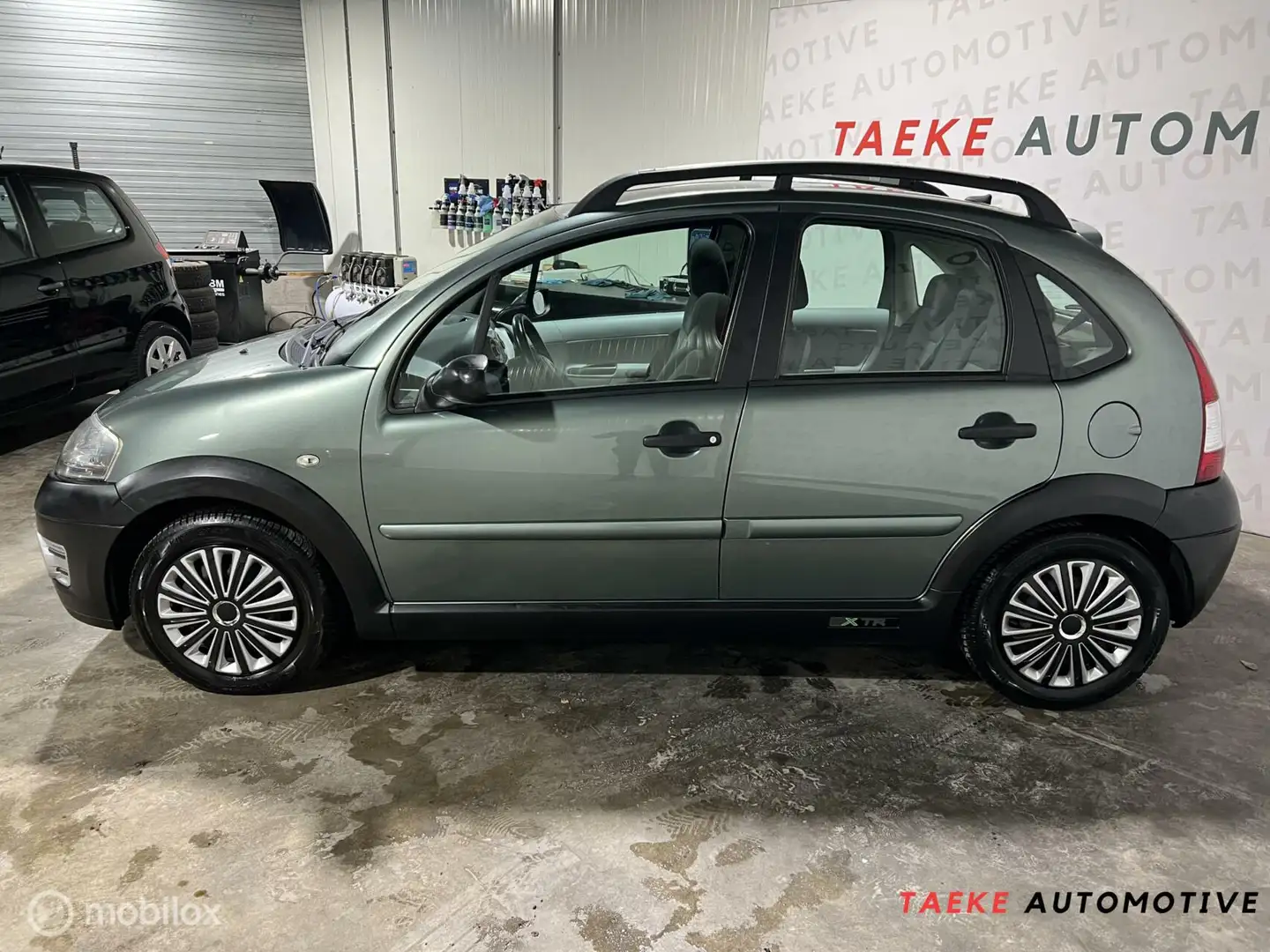 Citroen C3 1.4i-16V X-TR Clima/Cruise/Panodak Groen - 2