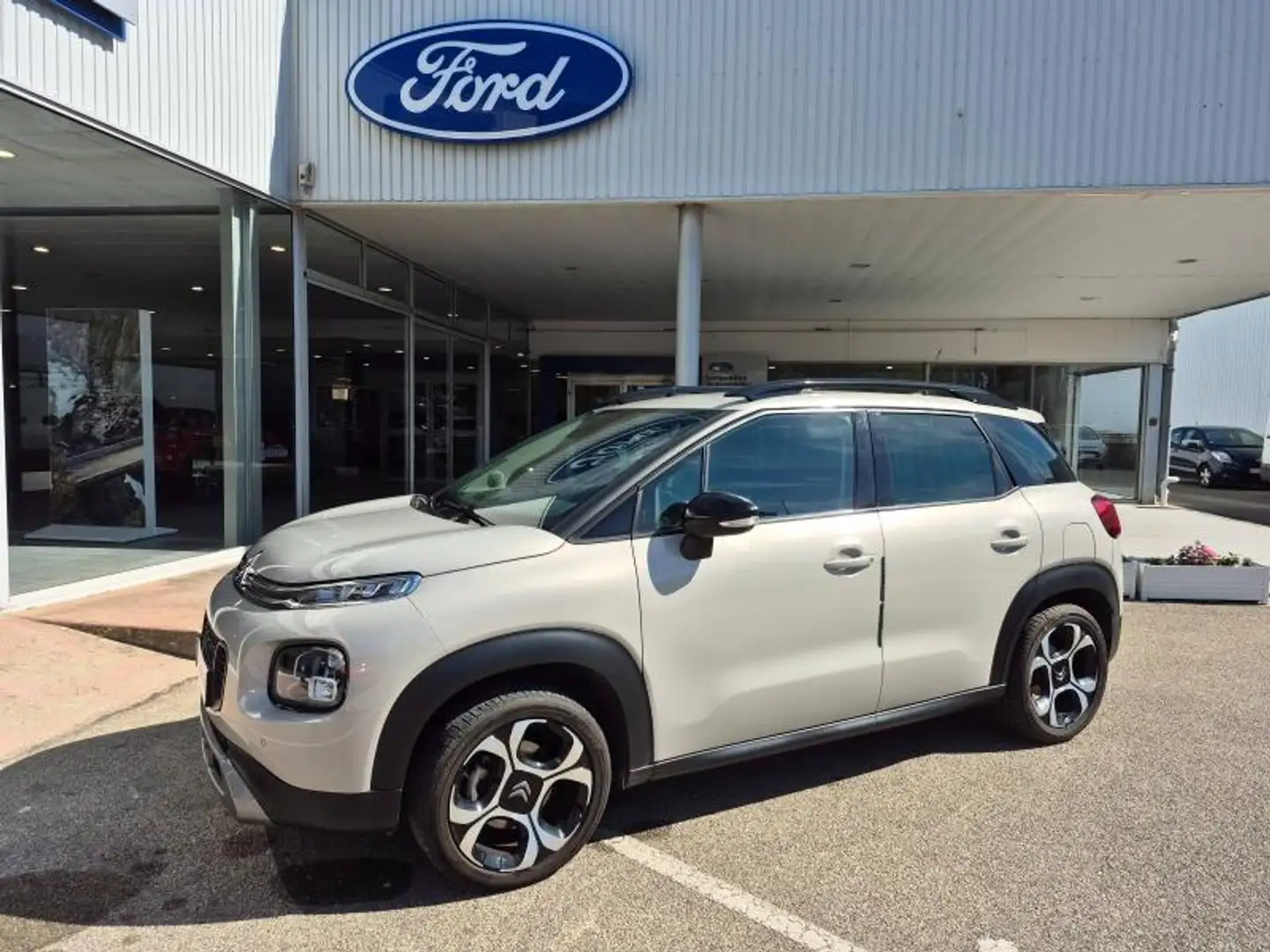 Citroen C3 Aircross PureTech 130ch S\u0026S Shine E6.d EAT6 - 2