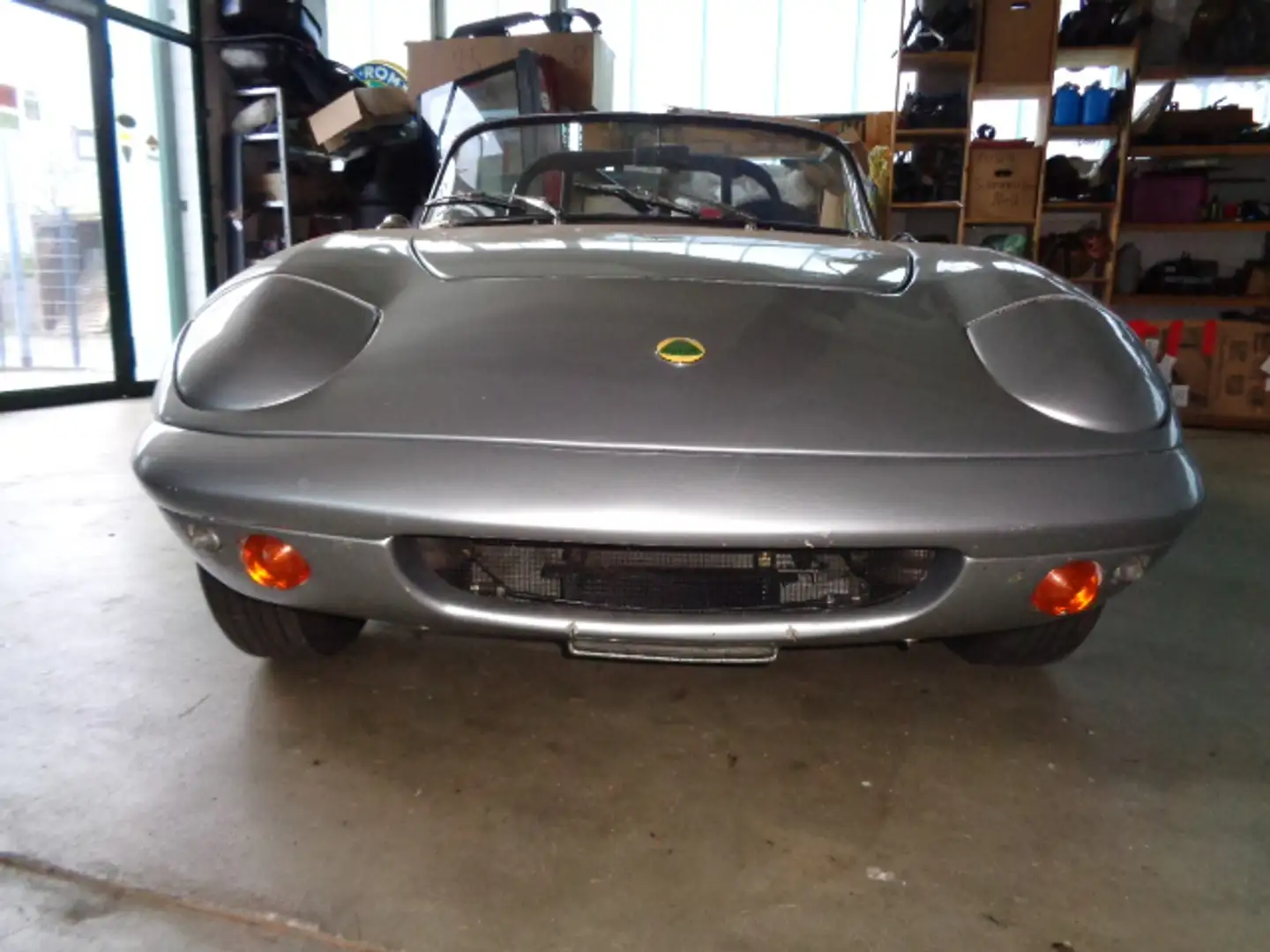 Lotus Elan Grau - 2