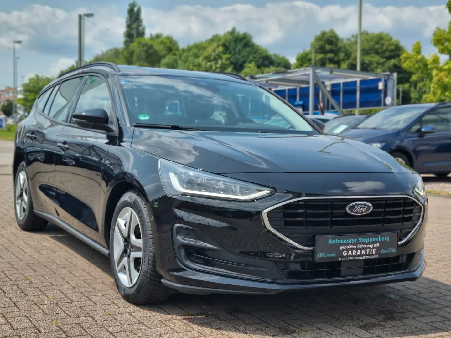 Ford Focus Turnier Cool & Connect/Kamera/PDC/Navi/LED Noir - 1
