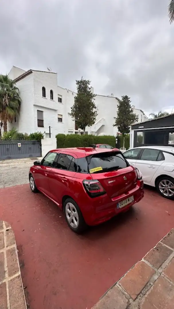 Suzuki Swift 1.2 Mild Hybrid S1 Rouge - 1