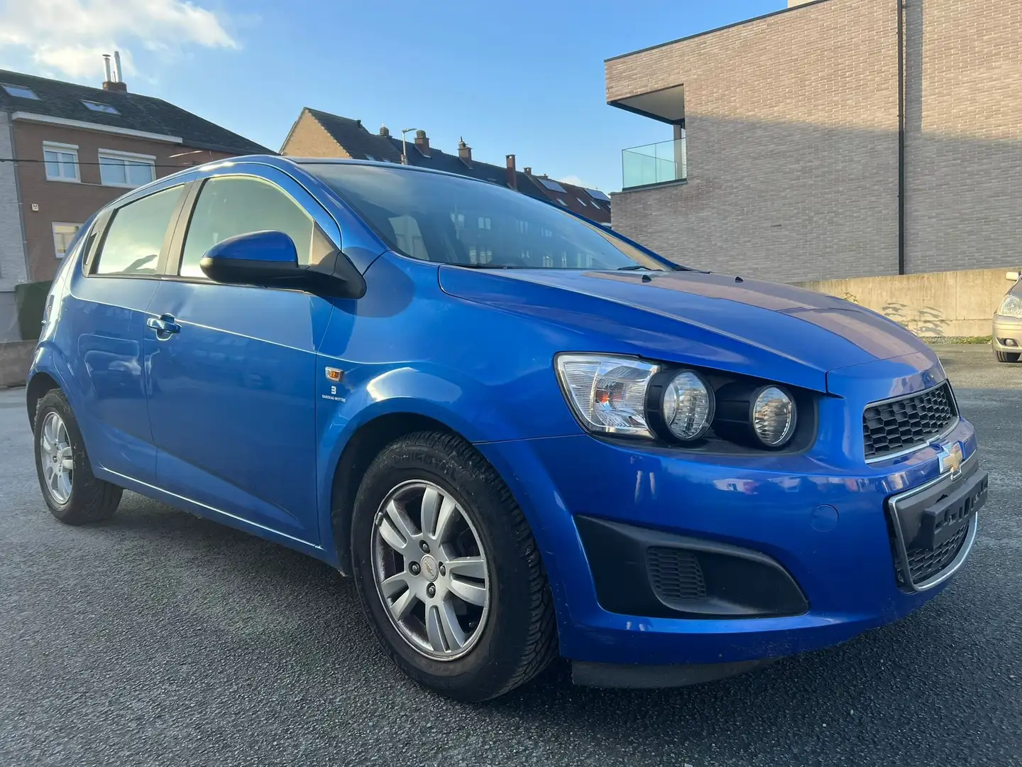 Chevrolet Aveo Aveo hatchback 1.4i Bleu - 2