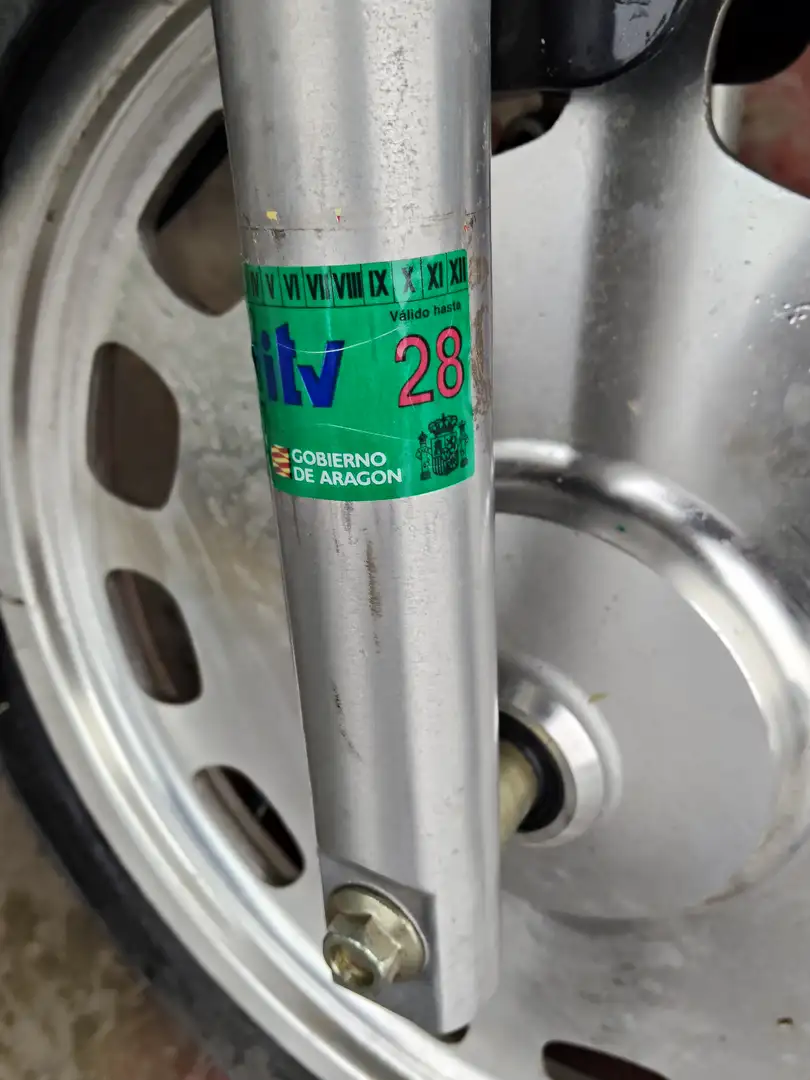 Daelim Daystar F.I. Negro - 1