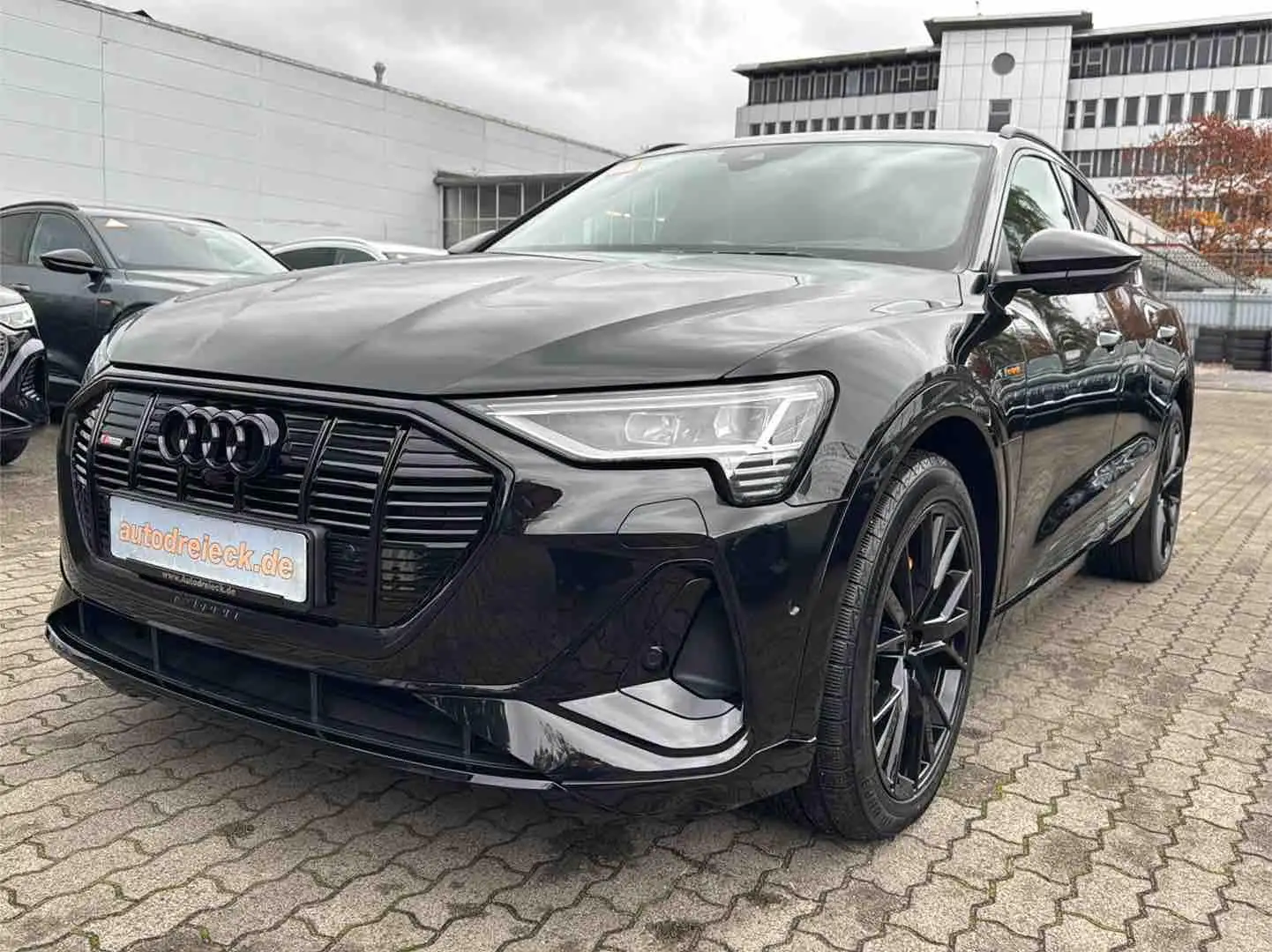 Audi e-tron Sportback 55 2x S line BLACK EDITION ACC Noir - 1