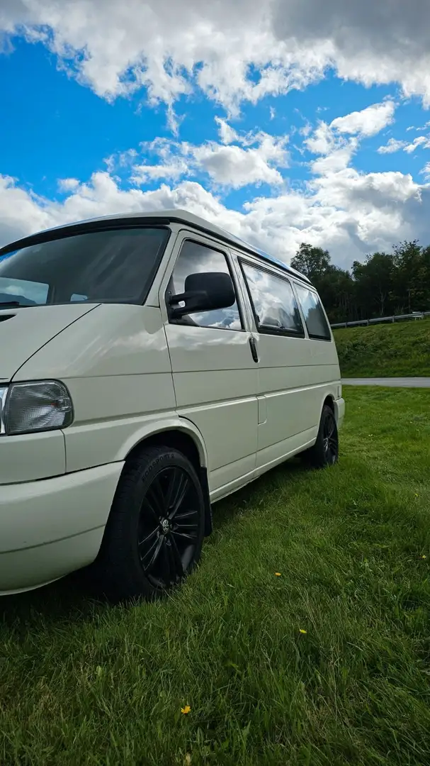 Volkswagen T7 Caravelle Bianco - 1