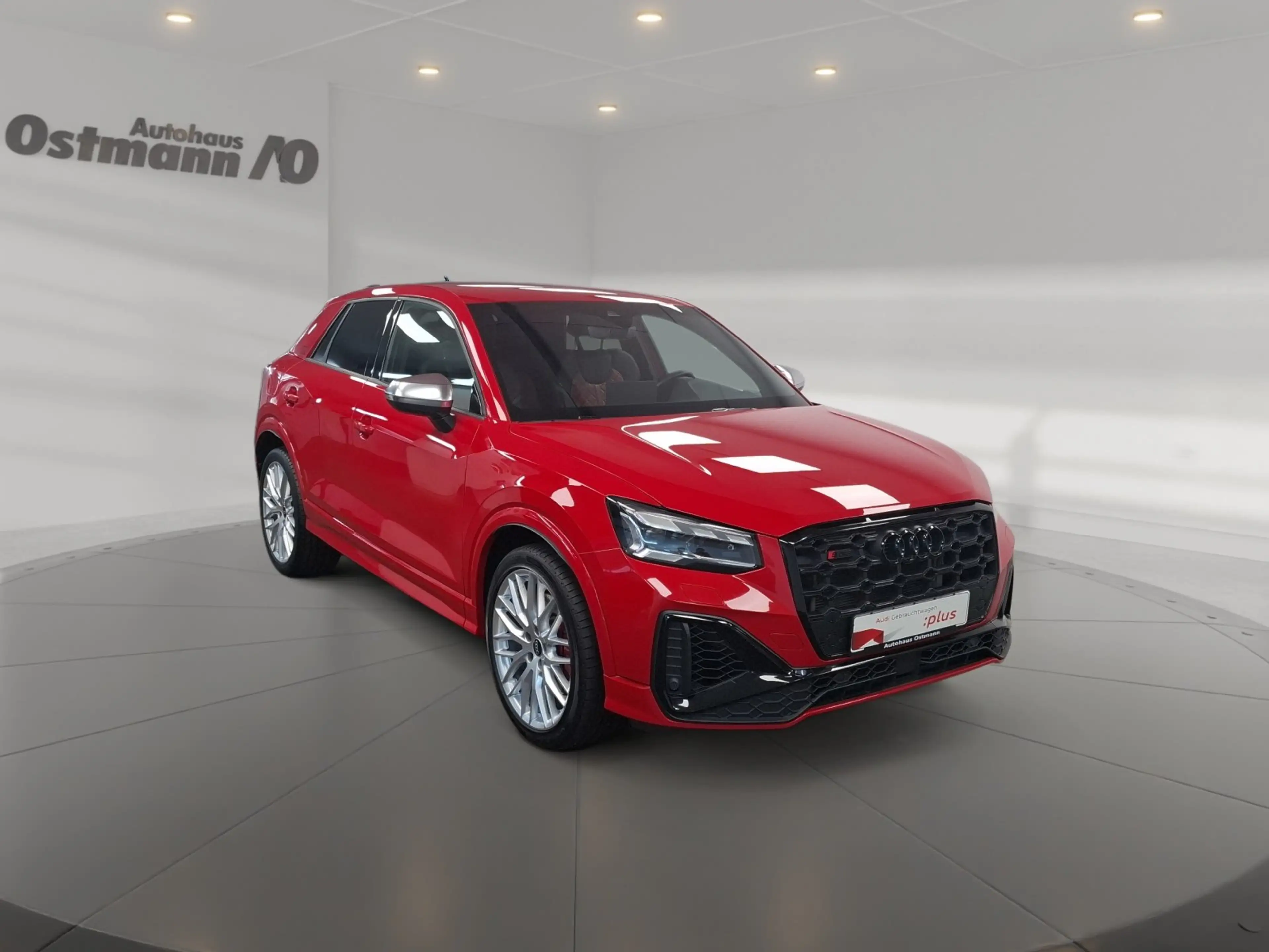 Audi SQ2 2.0 TFSI quattro S-Line Matrix SHZ KeyLess — photo 4