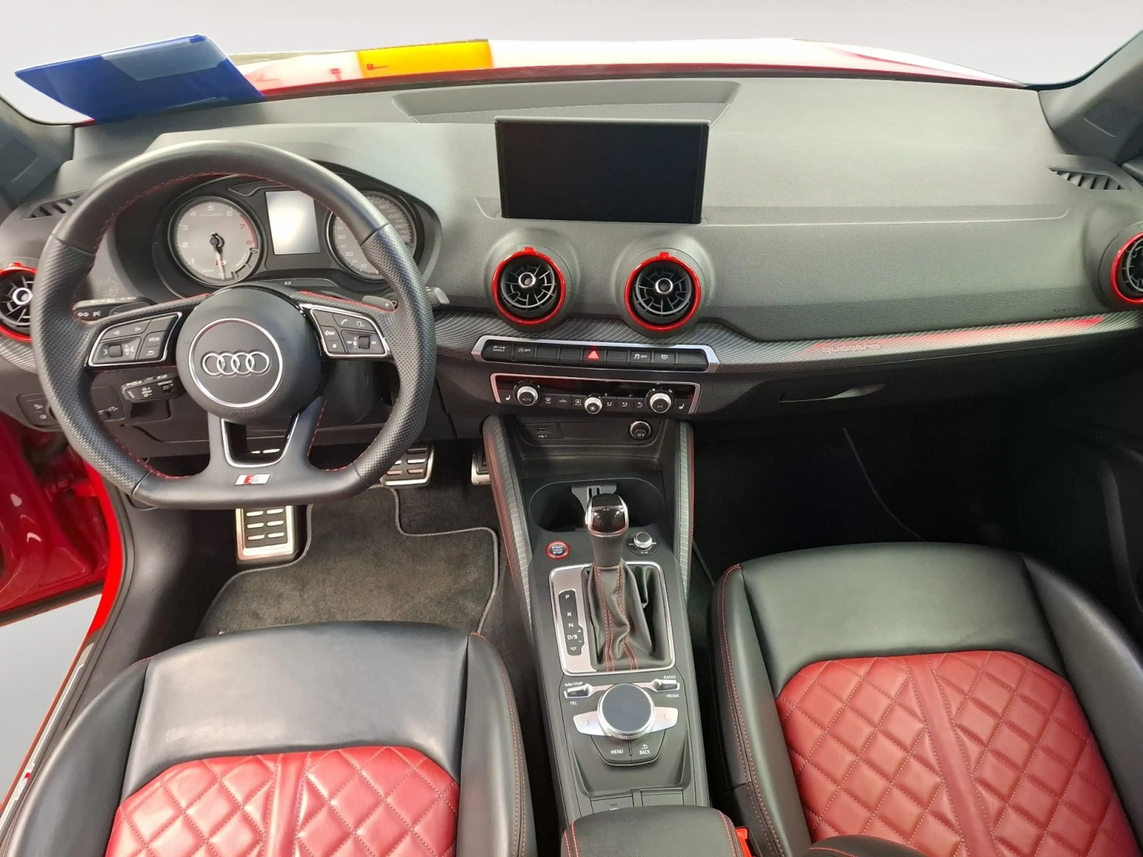 Audi SQ2 2.0 TFSI quattro S-Line Matrix SHZ KeyLess — photo 8