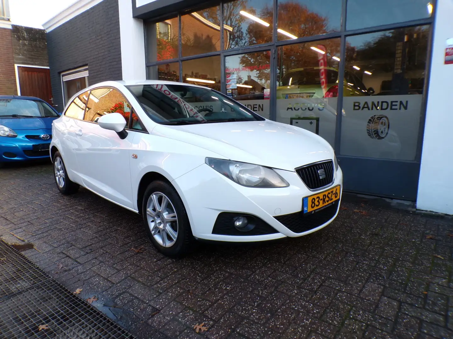 SEAT Ibiza SC 1.4 Copa Sport TOP STAAT,AIRCO,LMV!! Wit - 2