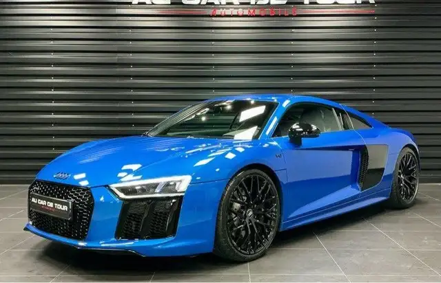 Audi R8 5.2 V10 FSi 540 CH RWS S-TRONIC
