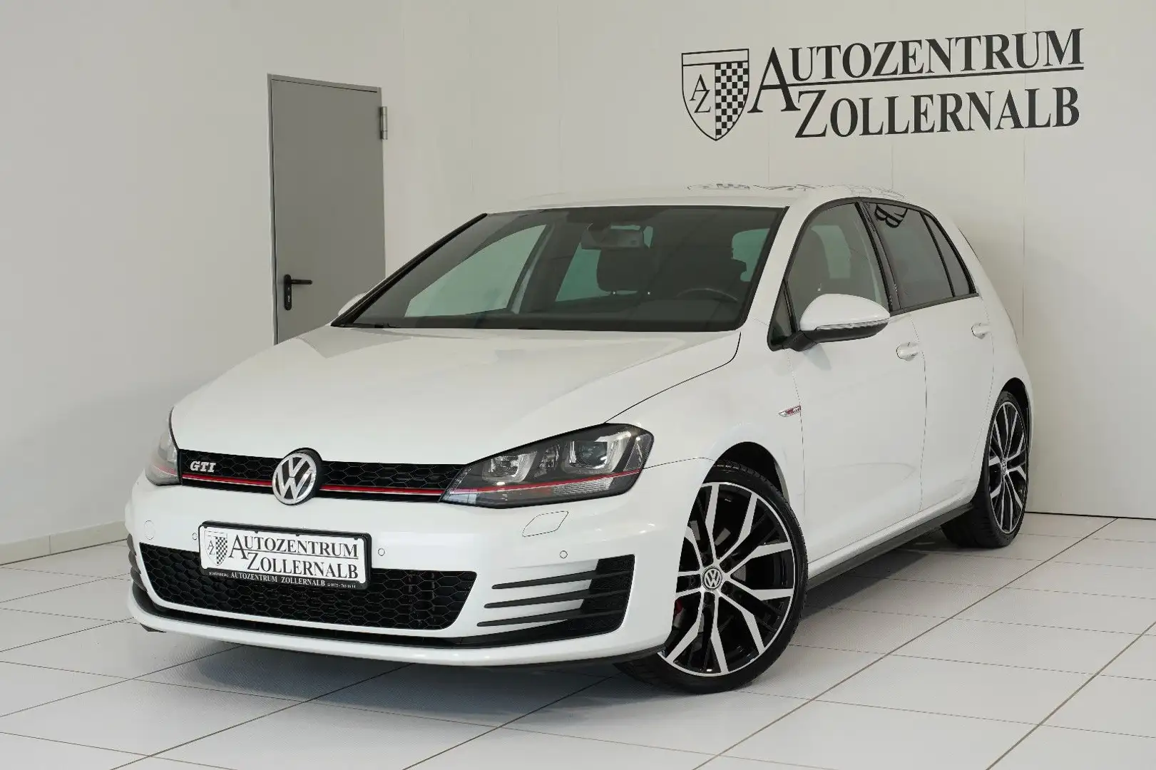 Volkswagen Golf VII GTI *1.HAND*SCHALTER*XENON*TOP ZUSTAND* Weiß - 1