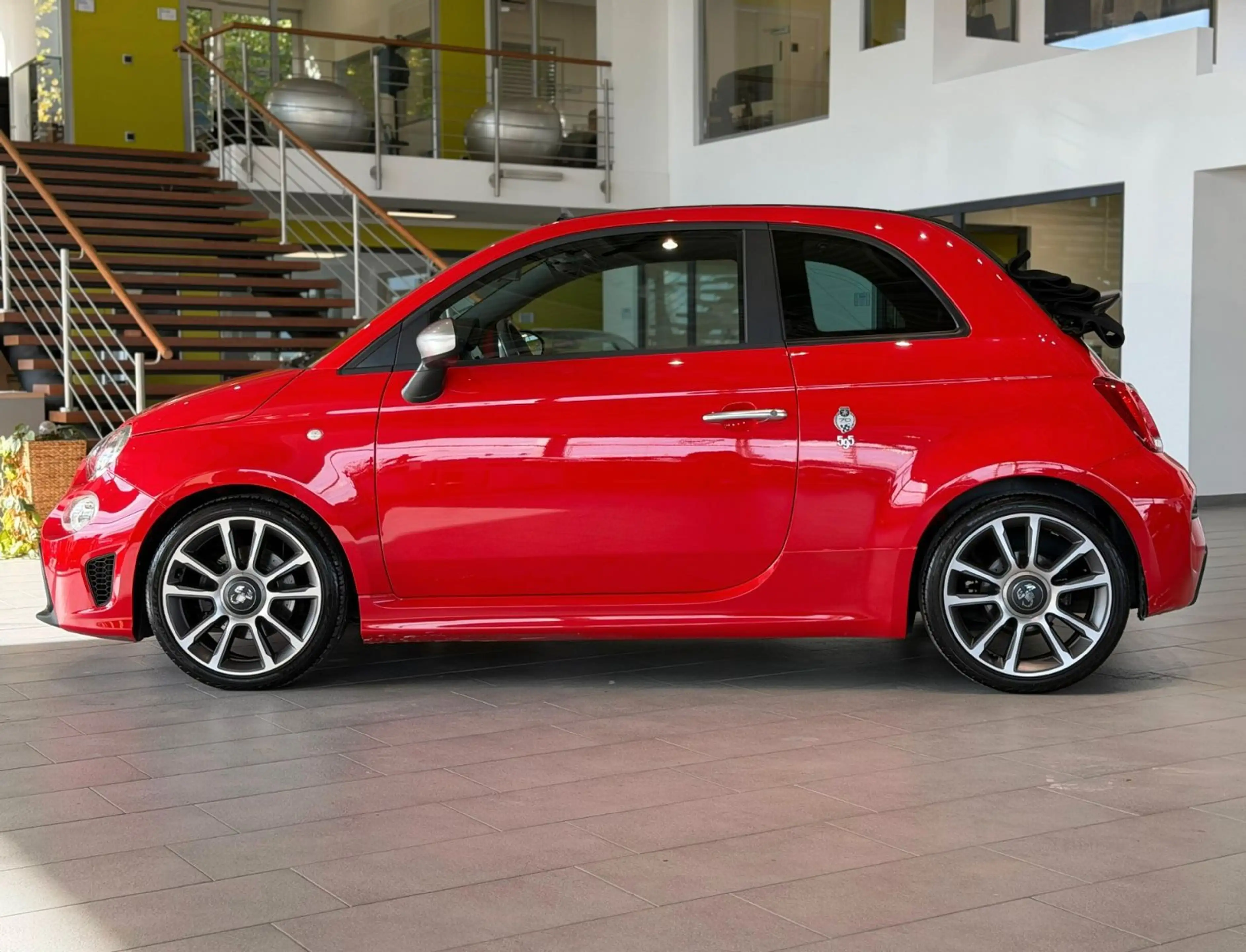 Abarth 595 Turismo 595 C Turismo *CarPlay*Beats*7" Navi* — photo 2