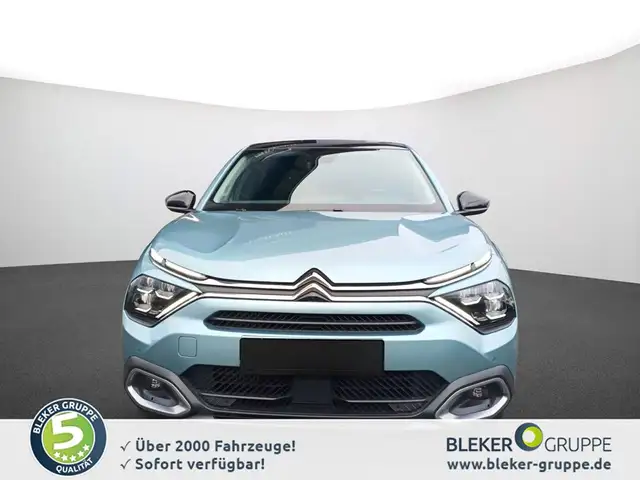 Citroen C4 view 3