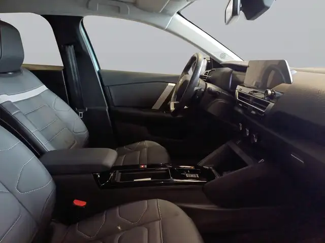 Citroen C4 view 12