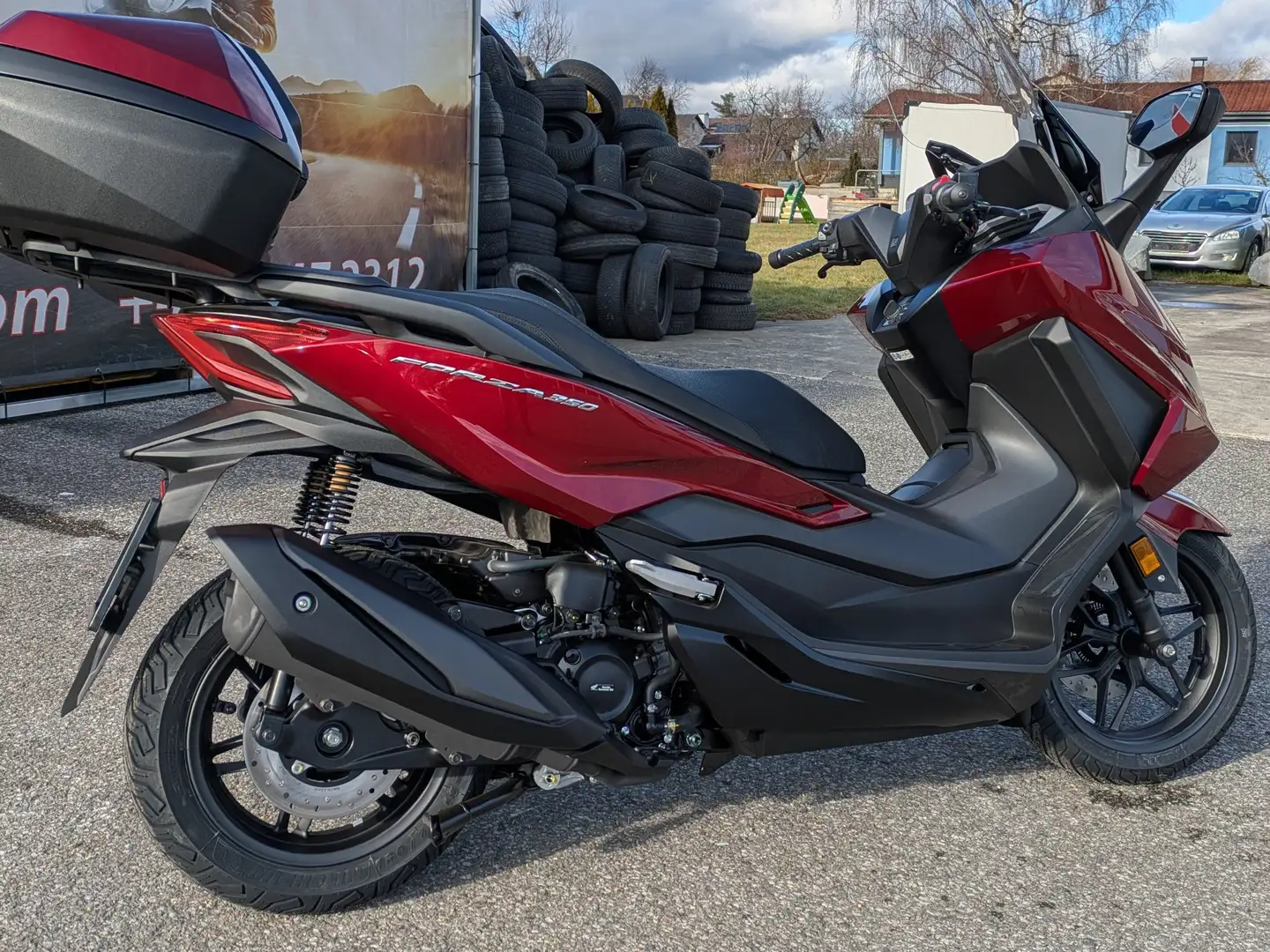 Honda Forza 350 Roşu - 2