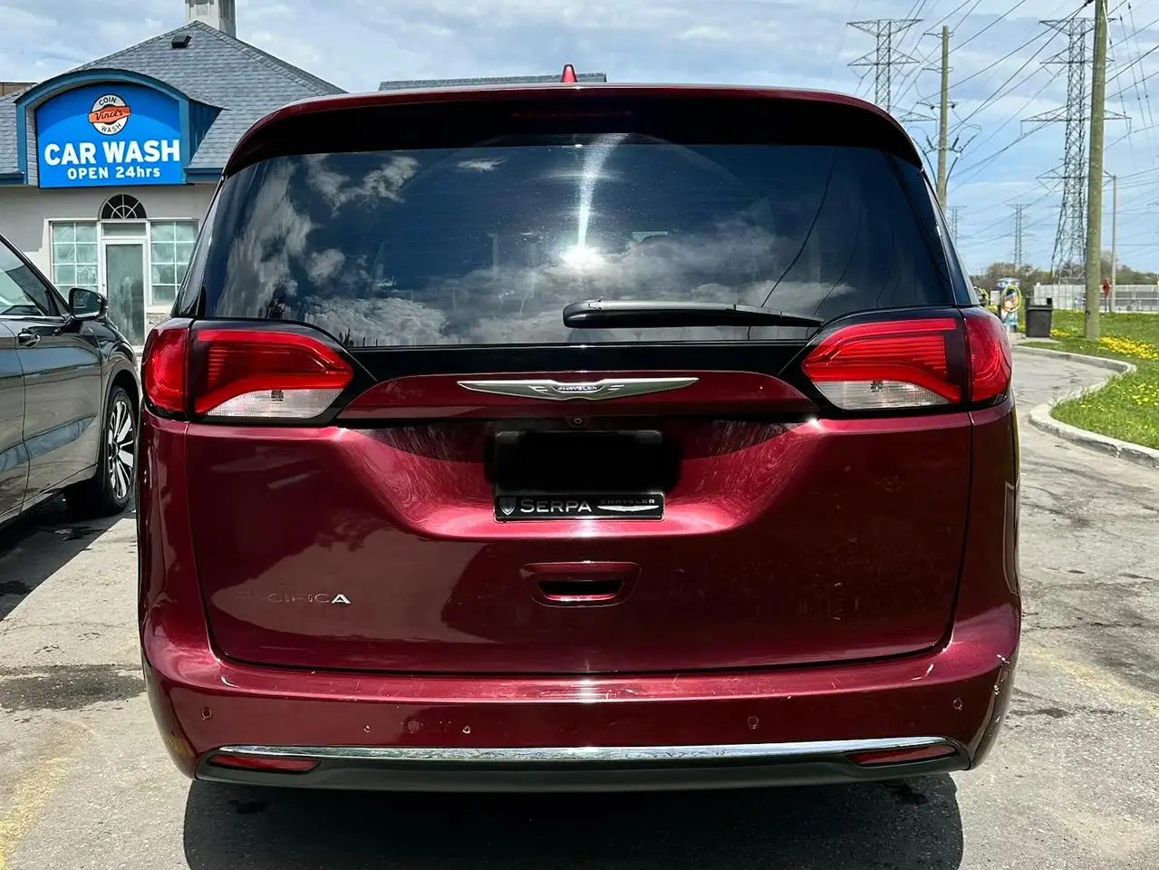 Chrysler Pacifica photo Chrysler Pacifica