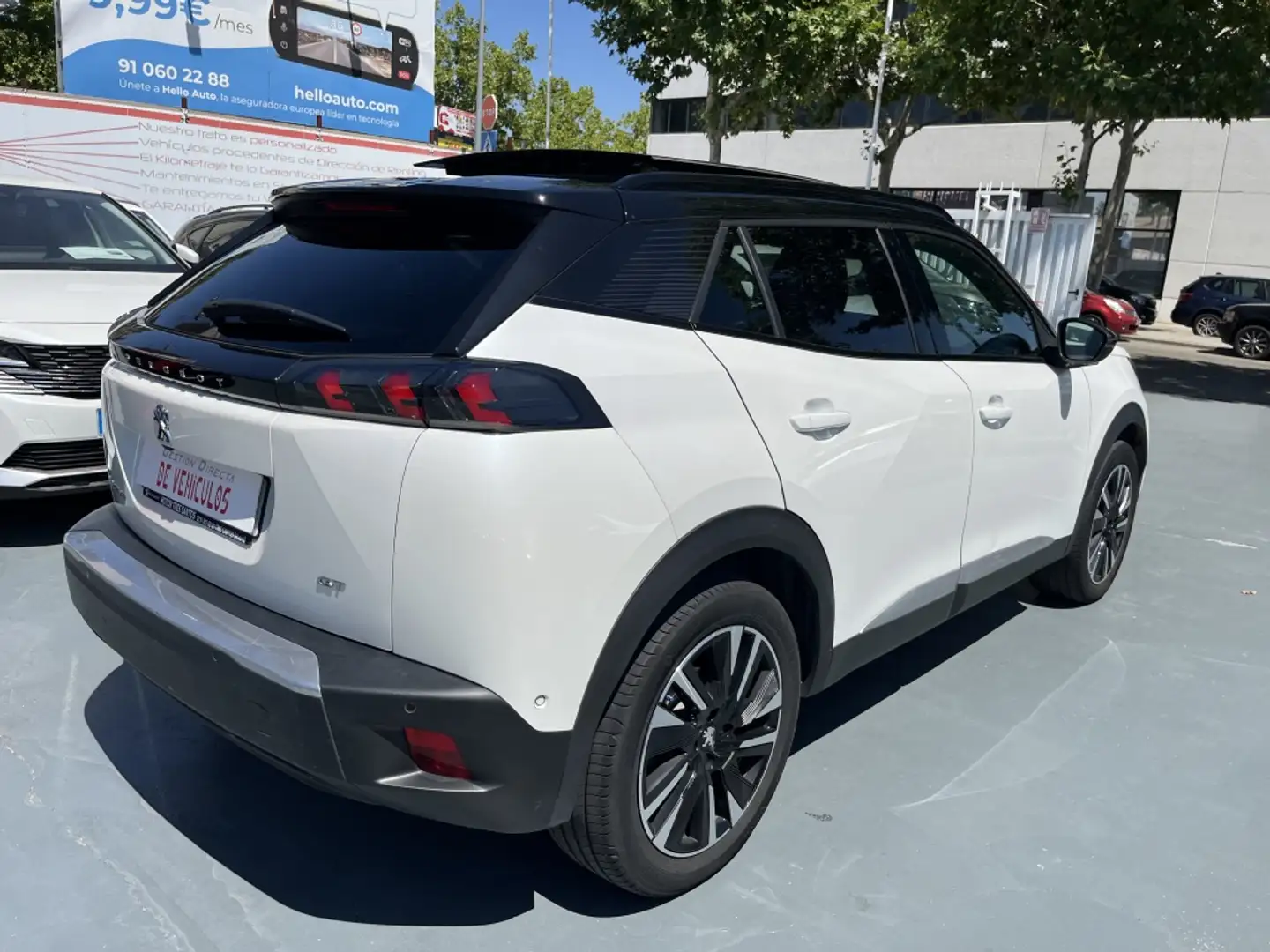 Peugeot 2008 GT Pack Eléctrico 100kW Blanc - 2